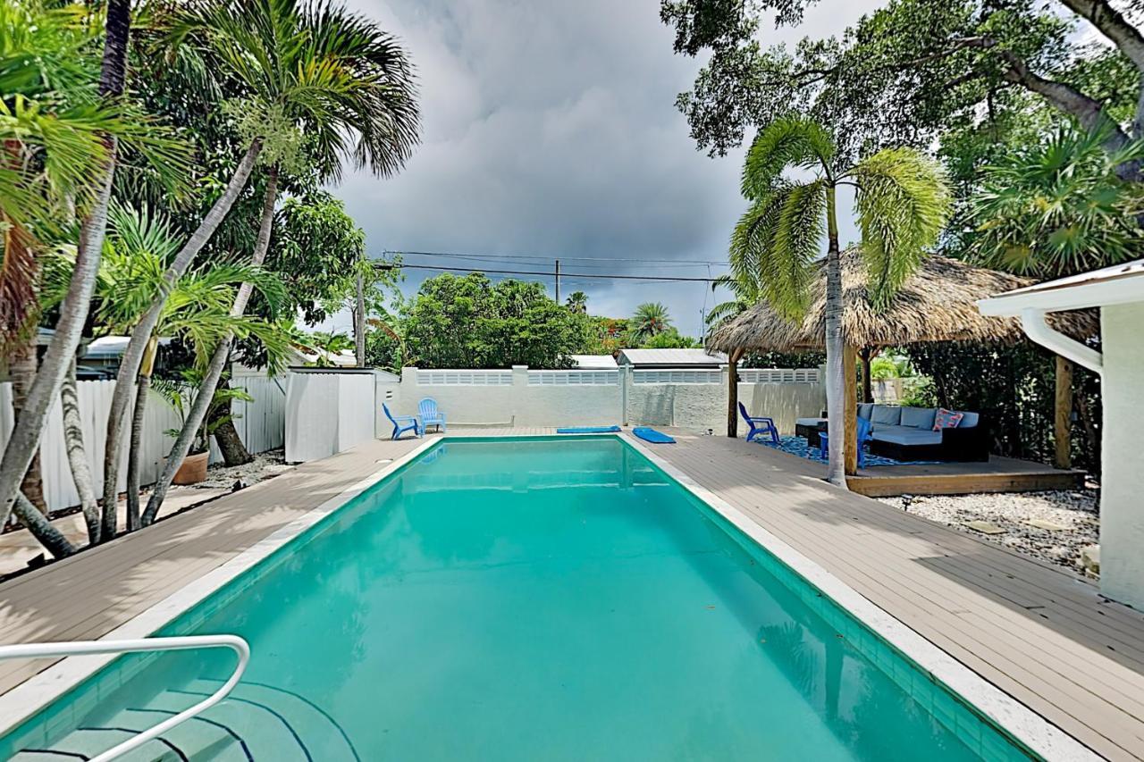 Modern Midtown Hideaway W/ Big Backyard Pool Home Key West Exterior photo